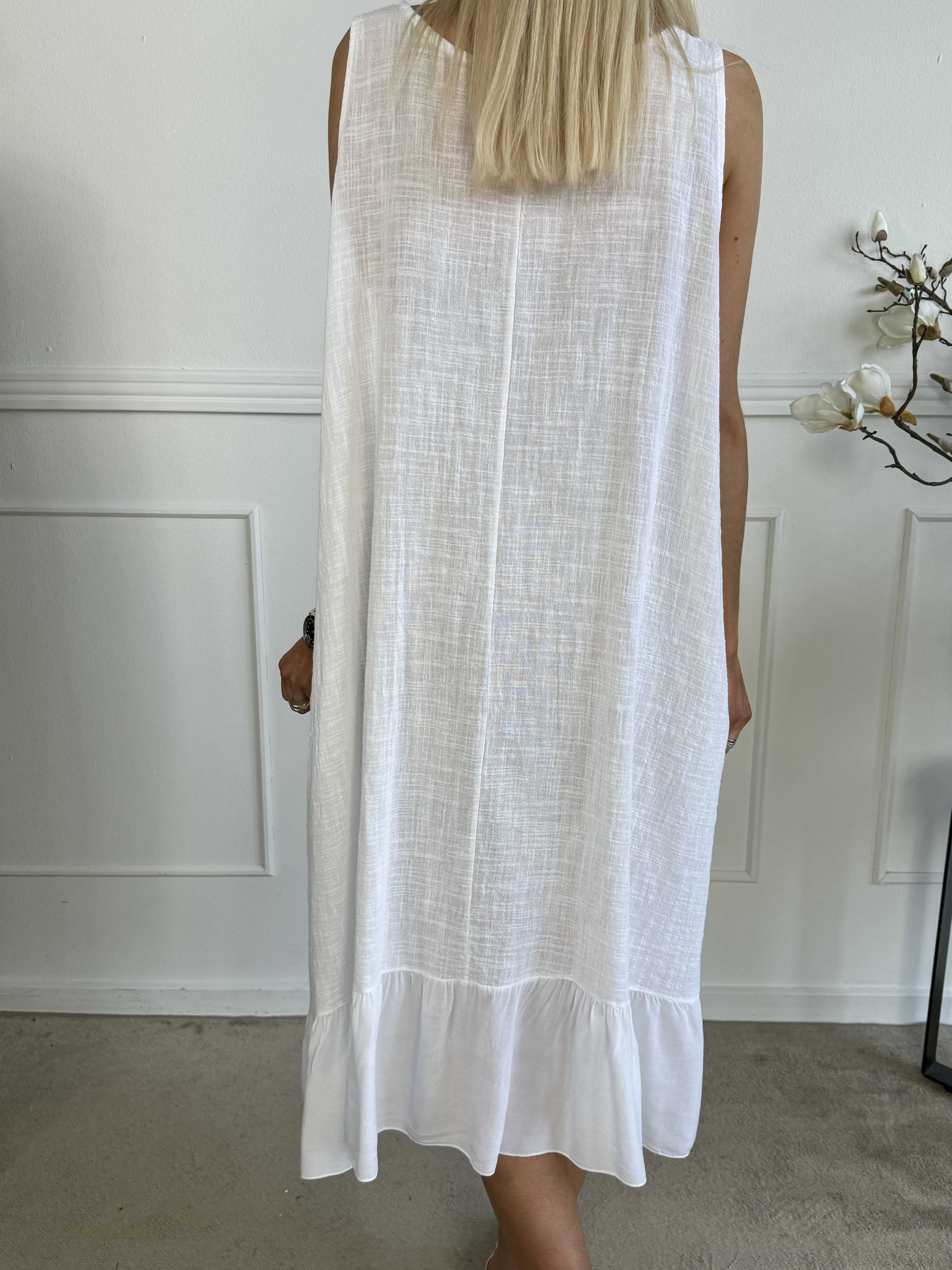 Mille - Sommerkjole i hørlook med flæse